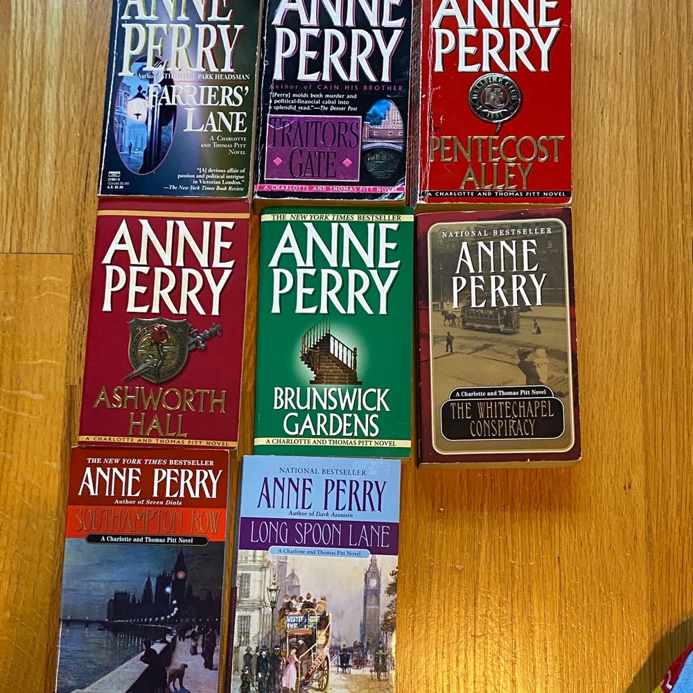 Anne Perry 9 Book Collection
